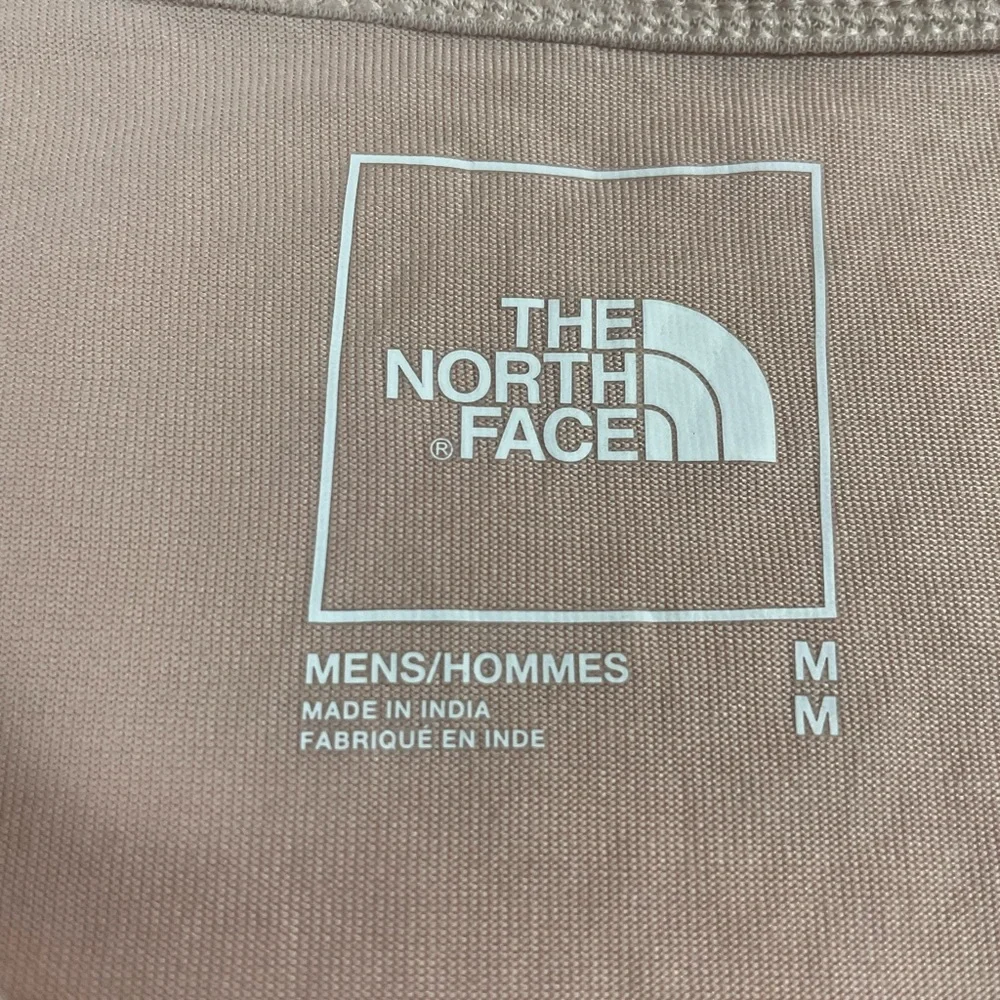 The North Face Pink/Peach Peace Sign Graphic Tee Men’s Medium